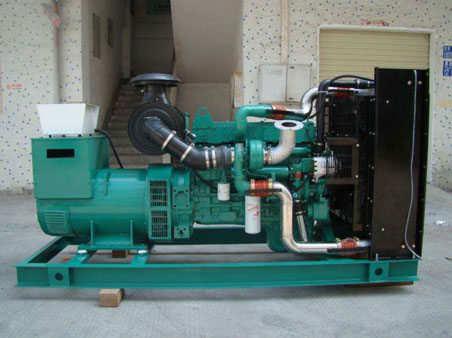 天水1100kw康明斯柴油发电机组图片 天水1100kw康明斯柴油发电机组图片